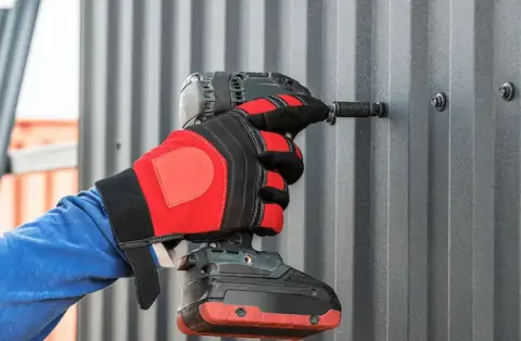 Travaux de zinguerie - L'Isle-de-Noé